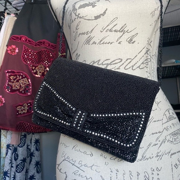 Handbags - Bow design bag for special occasion or event.